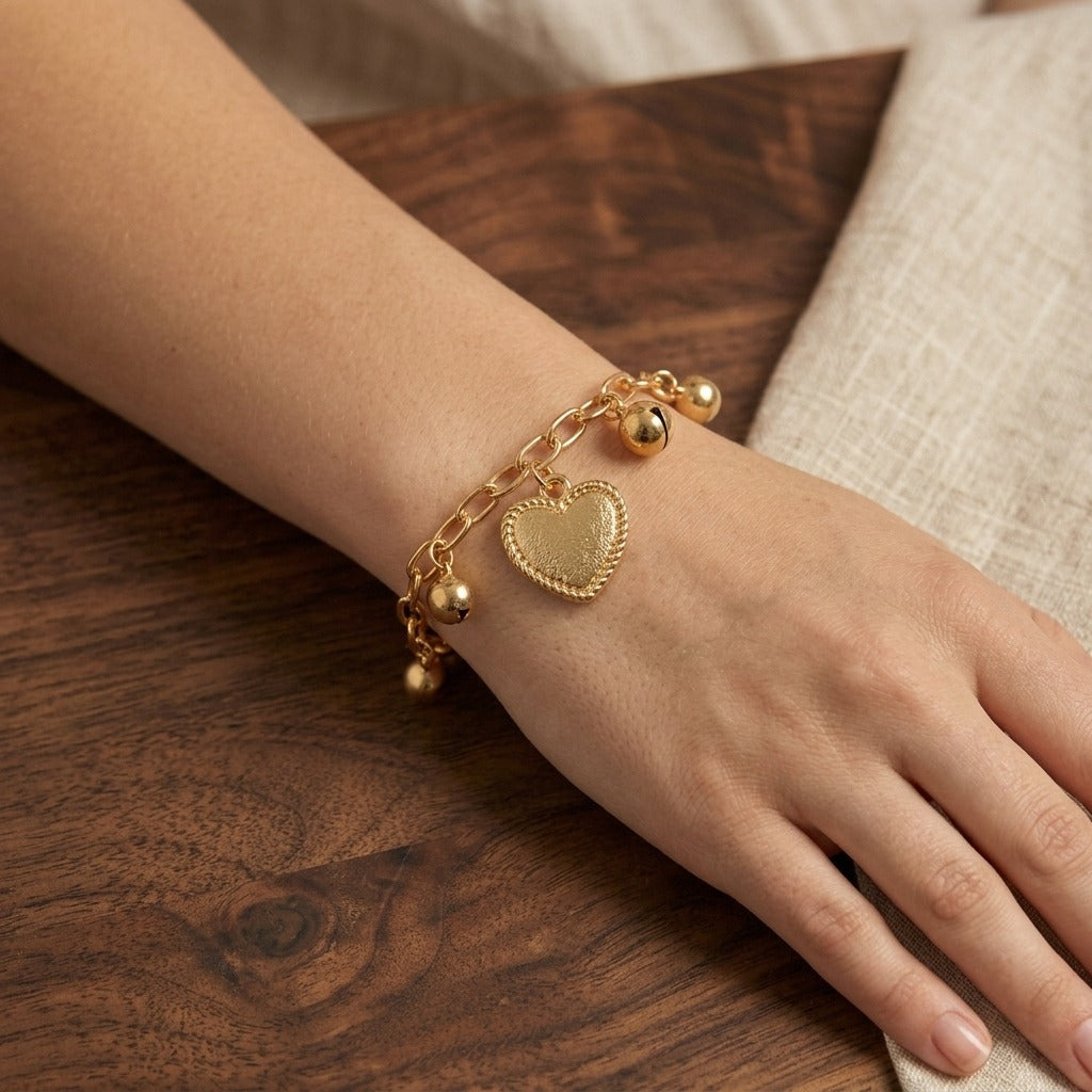 Korean Style Gold Heart Charm Bracelet for Women | Dainty Link Chain Bracelet | Cute & Trendy Everyday Jewellery